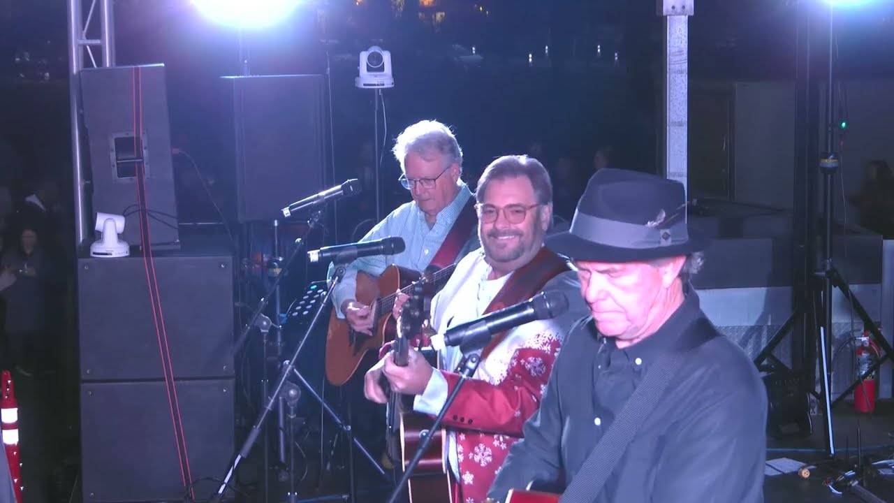 The Cork Pullers at the Sonoma Lighting of the Plaza